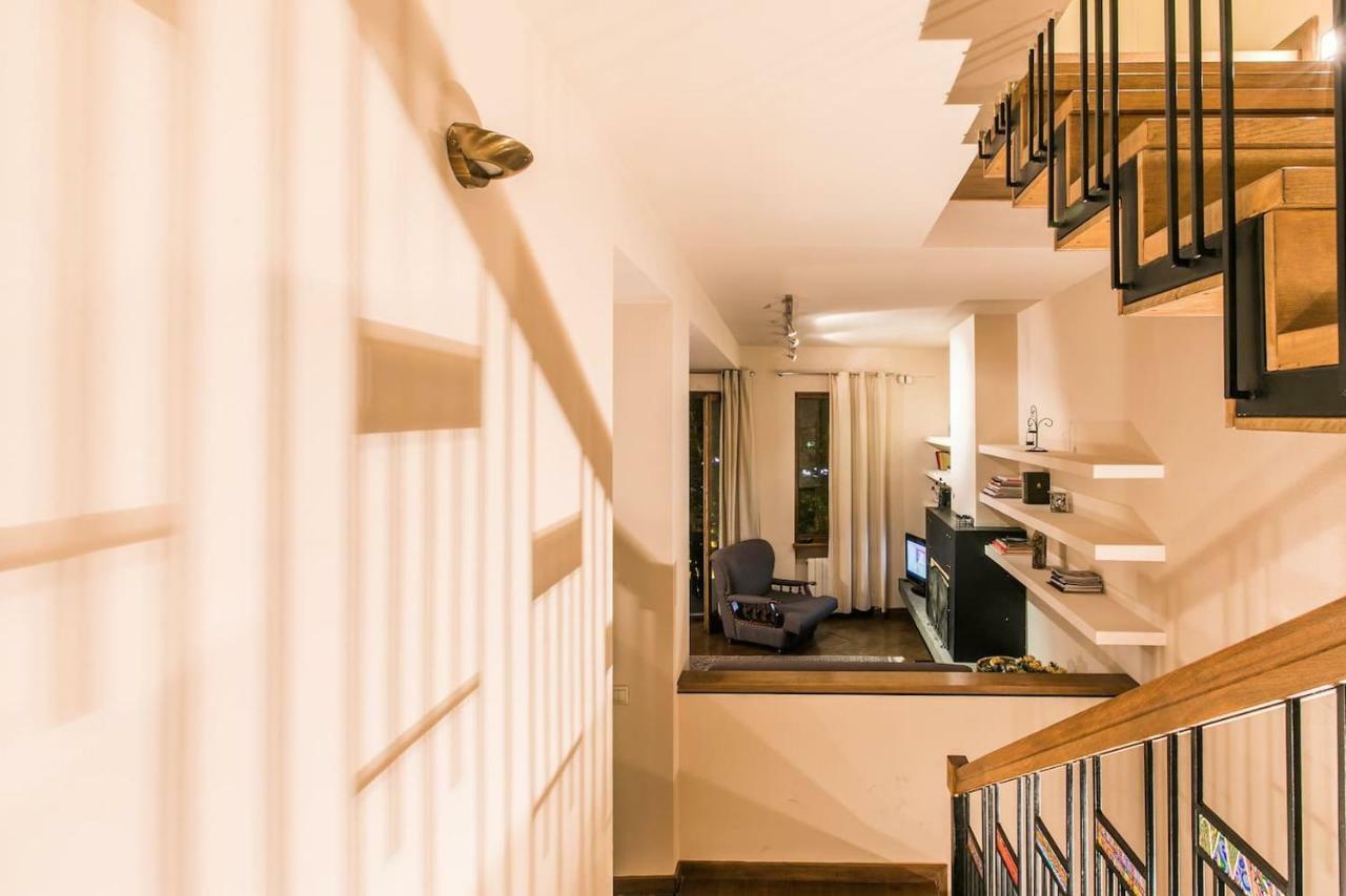 Proper Apartment - Duplex Home Tbilisi Esterno foto