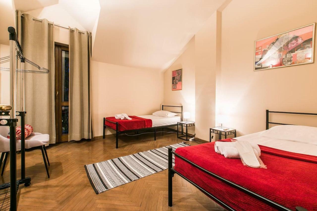 Proper Apartment - Duplex Home Tbilisi Esterno foto